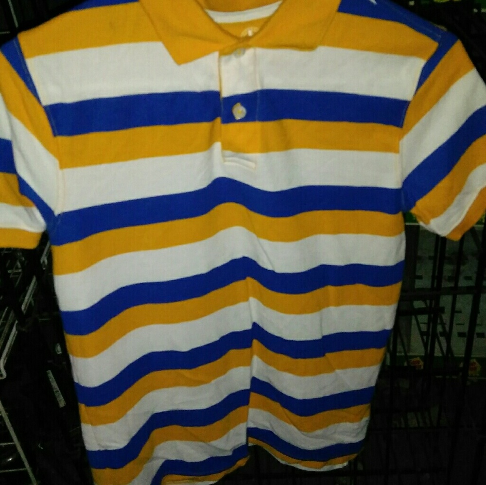 Shirt - Picture 2 of 3